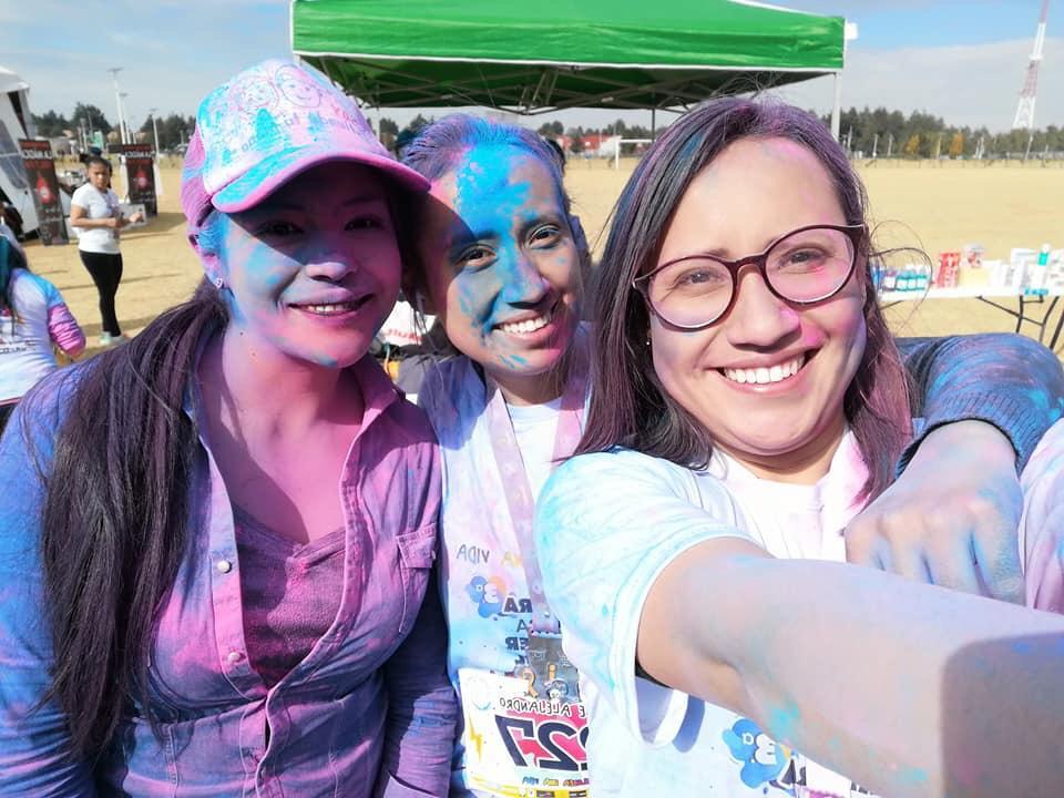 Carrera contra el cáncer infantil "Colorea una vida" en la que todo lo recaudado, se canalizó directamente para ayudar a todos los niños.